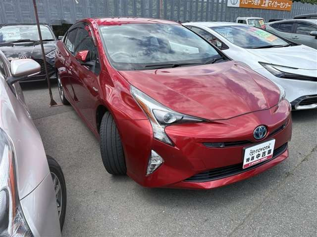 プリウス1.8 A プレミアム ツーリングセレクション E-Four 4WD
