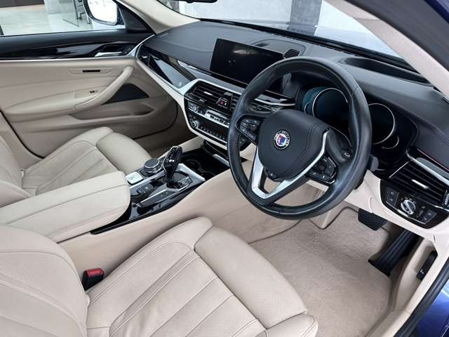 �܂��͂��C�y�ɂ��₢���킹���������B�X�ܔԍ�:092-410-1887