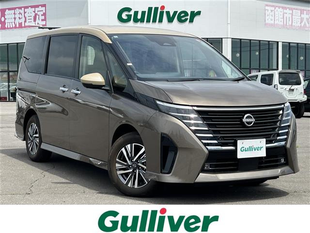 セレナ1.4 e-4ORCE ハイウェイスターV 4WD