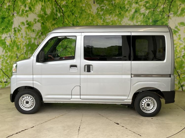 ハイゼットカーゴデラックス 4WD