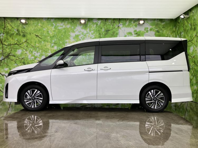 セレナ1.4 e-POWER ハイウェイスターV