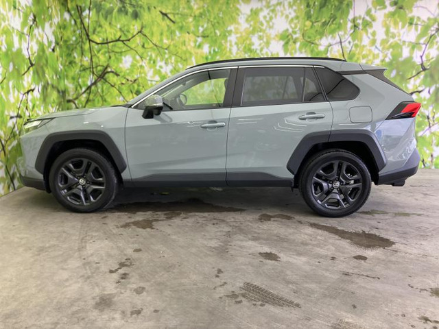 RAV42.5 ハイブリッド アドベンチャー E-Four 4WD