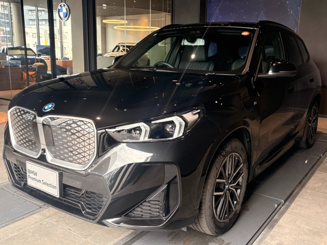 iX1xドライブ30 Mスポーツ 4WD