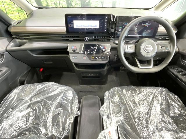 セレナ1.4 e-POWER ハイウェイスターV