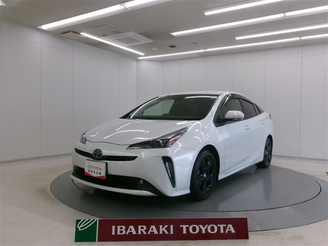 プリウス1.8 S ツーリングセレクション ブラックエディション