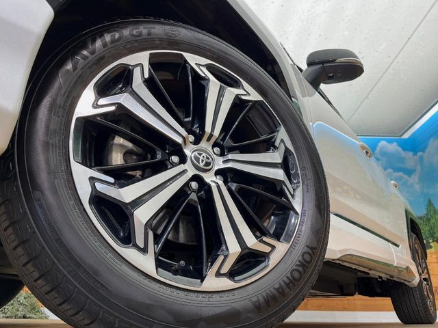 �y�����A���~�z�C�[���z�O�ςɃ}�b�`���������A���~�z�C�[���𑕒����Ă���܂��B�e��ЊO�A���~�z�C�[����A�X�^�b�h���X�^�C�����戵�����Ă���܂��B���񂲑��k����������