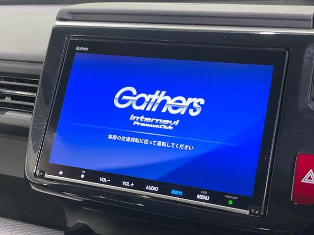 �y�����i�r�z�l�C�̏����i�r�𑕔����Ă���܂��B�i�r�̎g���₷���͂������A�I�[�f�B�I�@�\���[��!�L�����v�◷�s�͂������A�ʋ΂┃�����ȂǕ��i�̃h���C�u���y�����Ȃ�͂���