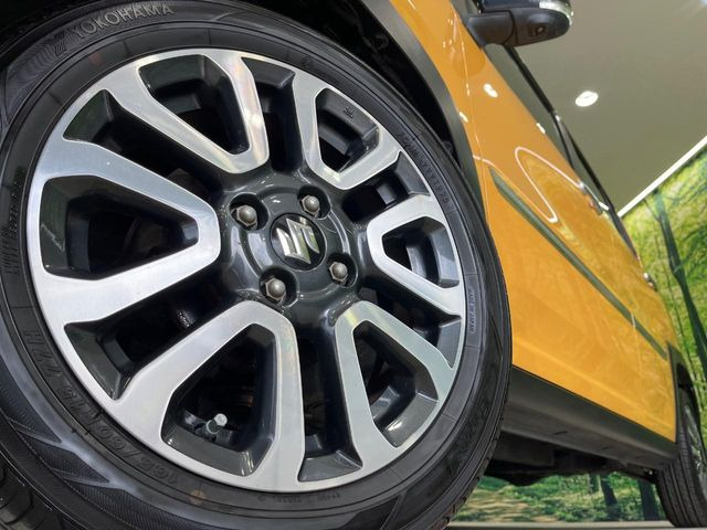 �y����15�C���`�A���~�z�C�[���z�O�ςɃ}�b�`���������A���~�z�C�[���𑕒����Ă���܂��B�e��ЊO�A���~�z�C�[����A�X�^�b�h���X�^�C�����戵�����Ă���܂��B���񂲑��k����������