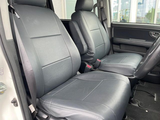 �^�]�Ȃ܂��ɂ͏\���ȃX�y�[�X������A�啿�ȕ��ł��������^�]���Ă�����������ł��B