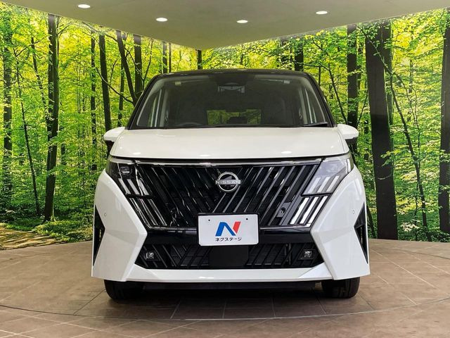 日産 セレナ ハイウェイスターV 352.0万円 令和7年(2025年) 茨城県