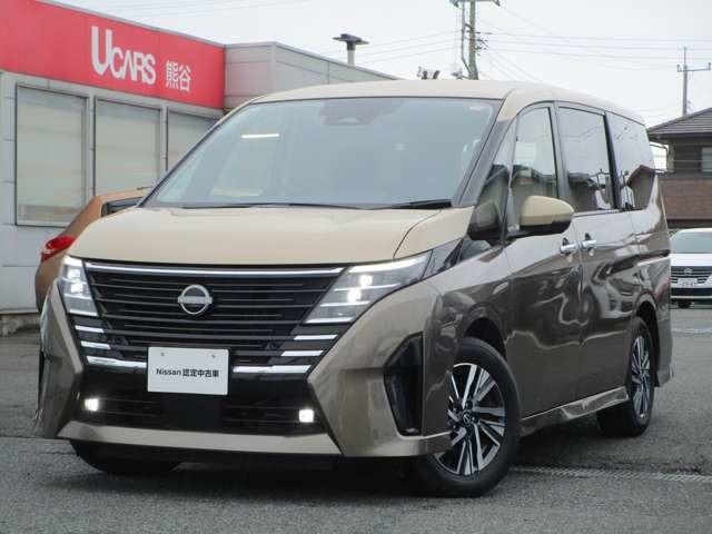 セレナ1.4 e-POWER ハイウェイスターV