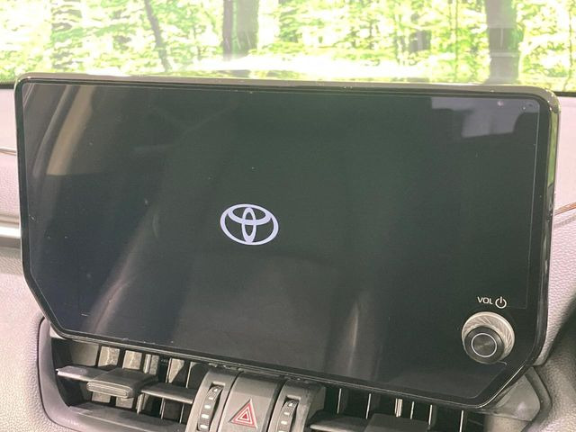 �y10.5�C���` �f�B�X�v���C�I�[�f�B�I�z���ʂ̃f�B�X�v���C��AppleCarPlay��AndroidAuto�����p�\�B�傫�ȉ�ʂŃX�}�z�i�r�A�v���������p���������܂���