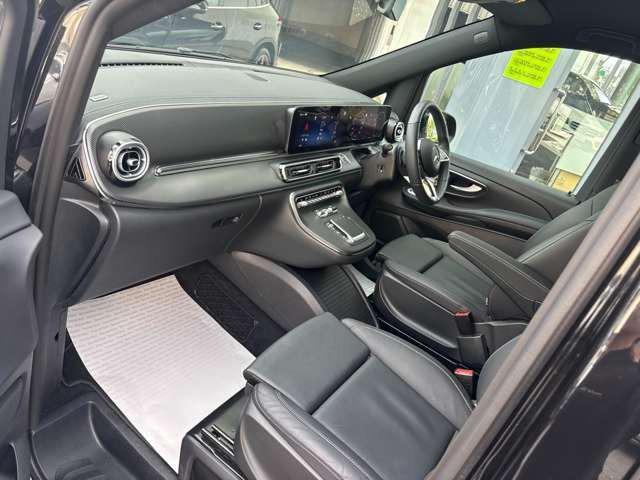 VクラスV220d AMGラインパッケージ ディーゼル