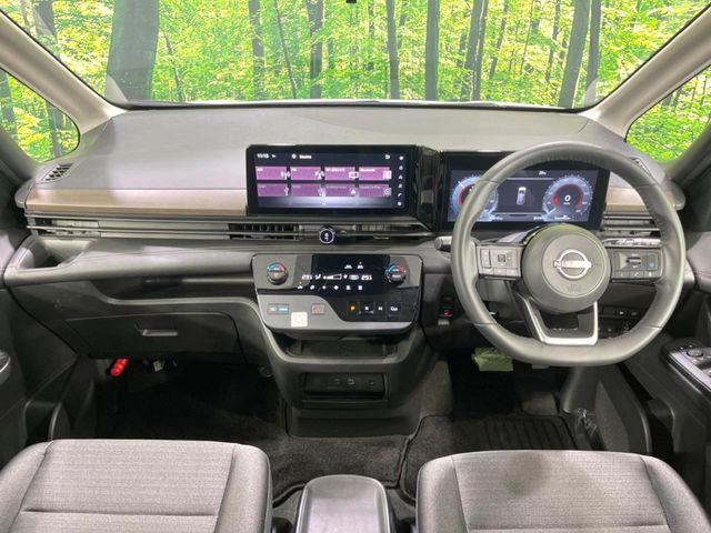 セレナ1.4 e-POWER ハイウェイスターV