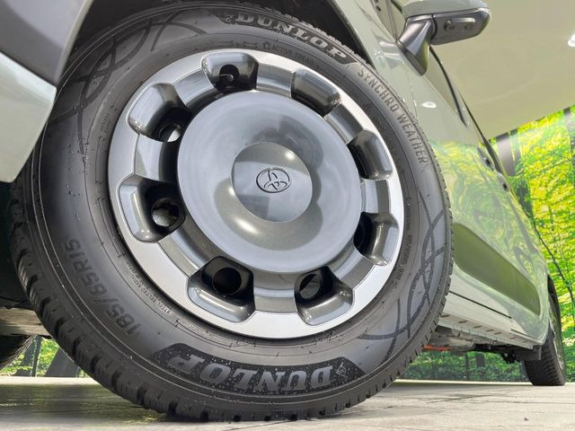 �y����15�C���`�A���~�z�C�[���z�O�ςɃ}�b�`���������A���~�z�C�[���𑕒����Ă���܂��B�e��ЊO�A���~�z�C�[����A�X�^�b�h���X�^�C�����戵�����Ă���܂��B���񂲑��k����������