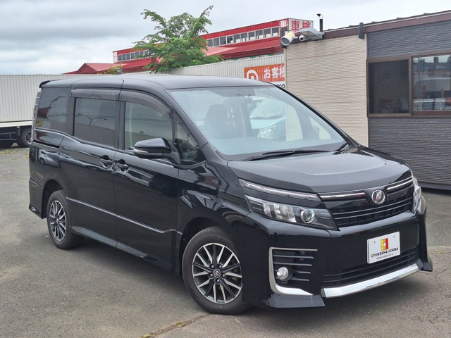 ヴォクシー2.0 ZS 4WD