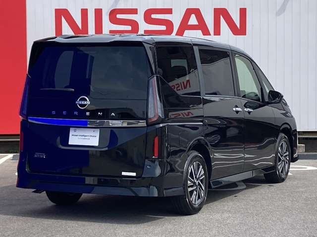 セレナ2.0 ハイウェイスターV