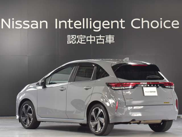 ノートオーラ1.2 G FOUR レザーエディション 4WD