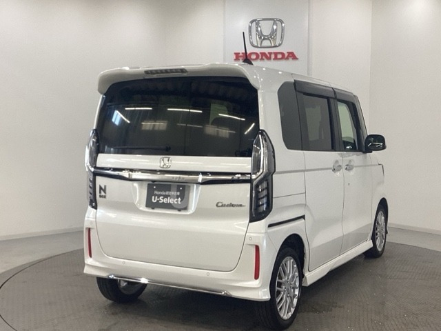 N-BOXカスタムL ターボ 4WD