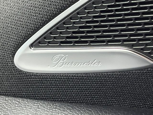 ��Burmester�T���E���h�V�X�e��:�n�C�G���h�I�[�f�B�I��僁�[�J�[����|����Ԑ�p�̃v���~�A���X�s�[�J�[�𑕔��B�����̃X�s�[�J�[����A���̗������܂ŕ����鍂�i���ȉ��y�����y���݂��������܂��B