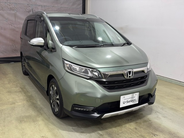 フリード+1.5 クロスター ホンダセンシング