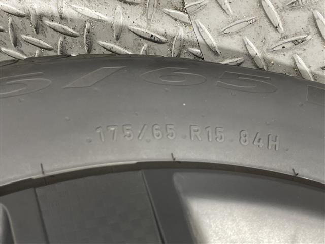 アクア1.5 S