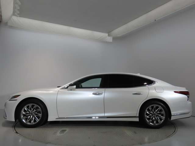 LS500 Iパッケージ 4WD