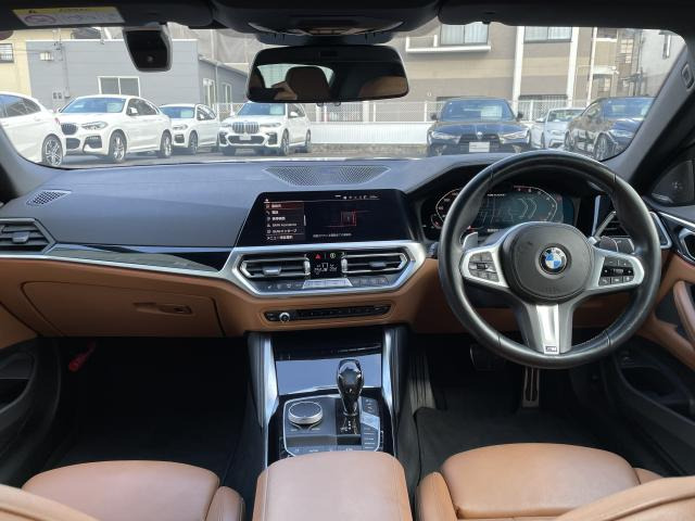 4シリーズカブリオレM440i Xドライブ 4WD