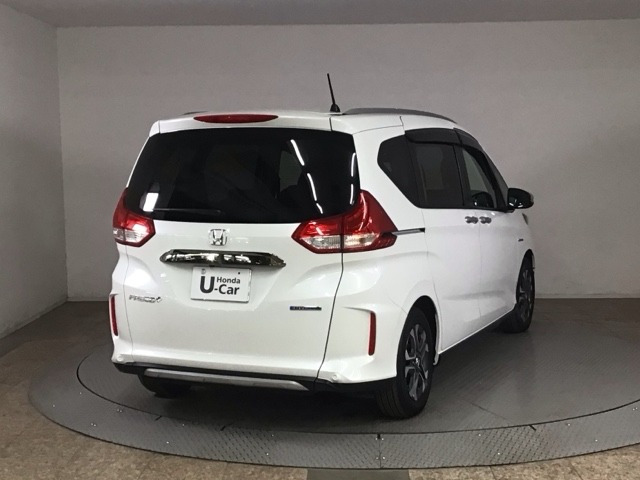 フリード+1.5 ハイブリッド クロスター ホンダセンシング