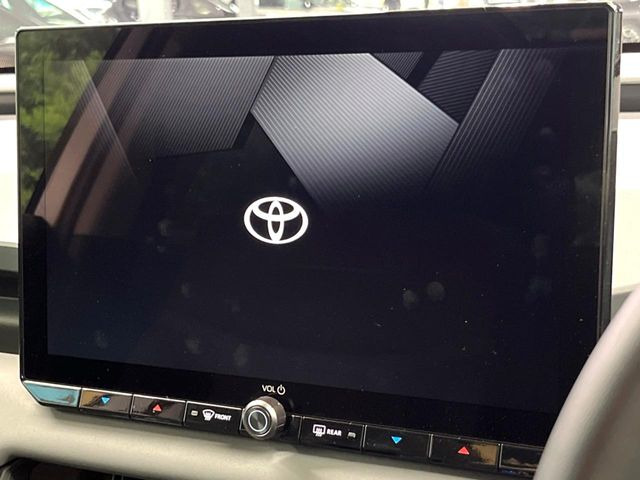 �y12.9�C���` �f�B�X�v���C�I�[�f�B�I�z���ʂ̃f�B�X�v���C��AppleCarPlay��AndroidAuto�����p�\�B�傫�ȉ�ʂŃX�}�z�i�r�A�v���������p���������܂���