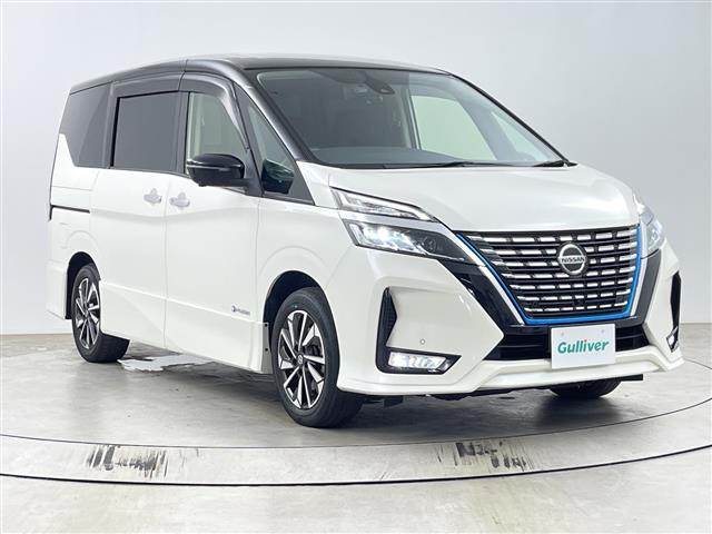セレナ1.2 e-POWER ハイウェイスターV