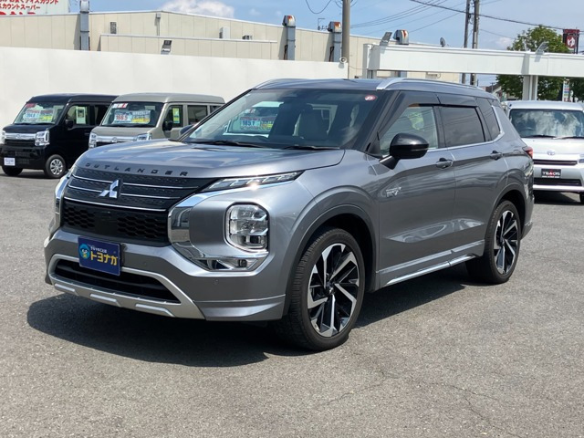 アウトランダーPHEV 2.4 P 4WD