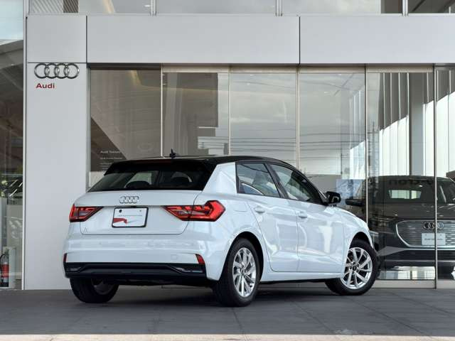 A1スポーツバック25 TFSI アドバンスド