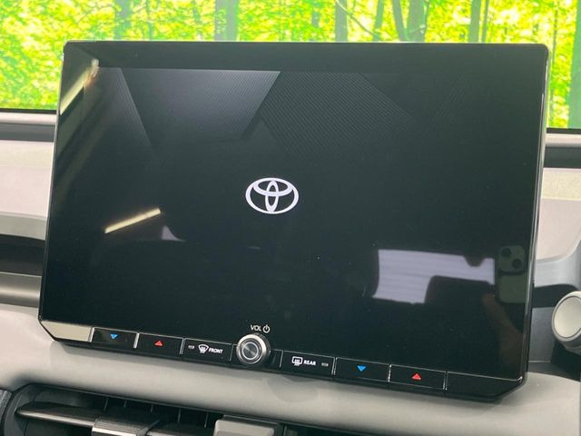 �y12.9�C���` �f�B�X�v���C�I�[�f�B�I�z���ʂ̃f�B�X�v���C��AppleCarPlay��AndroidAuto�����p�\�B�傫�ȉ�ʂŃX�}�z�i�r�A�v���������p���������܂���