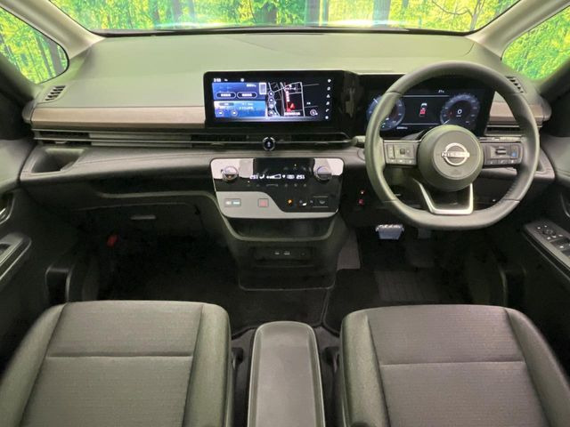 セレナ1.4 e-POWER ハイウェイスターV