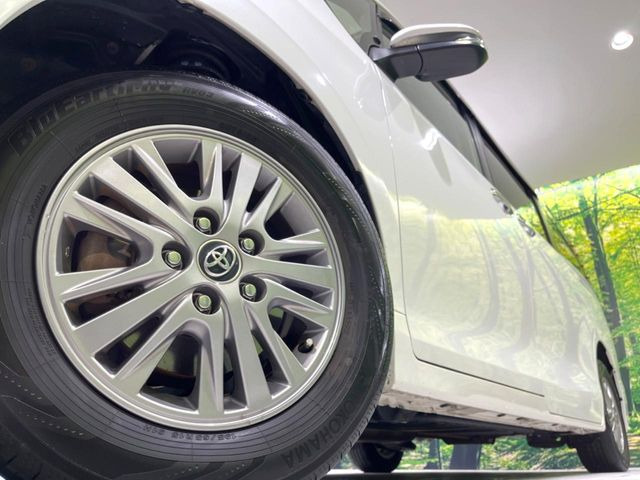 �y����15�C���`�A���~�z�C�[���z�O�ςɃ}�b�`���������A���~�z�C�[���𑕒����Ă���܂��B�e��ЊO�A���~�z�C�[����A�X�^�b�h���X�^�C�����戵�����Ă���܂��B���񂲑��k����������