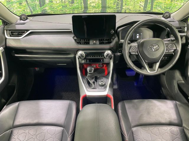 RAV42.0 アドベンチャー オフロードパッケージ II 4WD