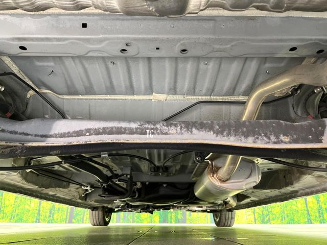 下回りがきれいなうちに、防錆加工の施工がオススメ。降雪地域はもちろん、沿岸部にお住いの方や、趣味でマリン・ウィンタースポーツをされる方に大変好評いただいております。
