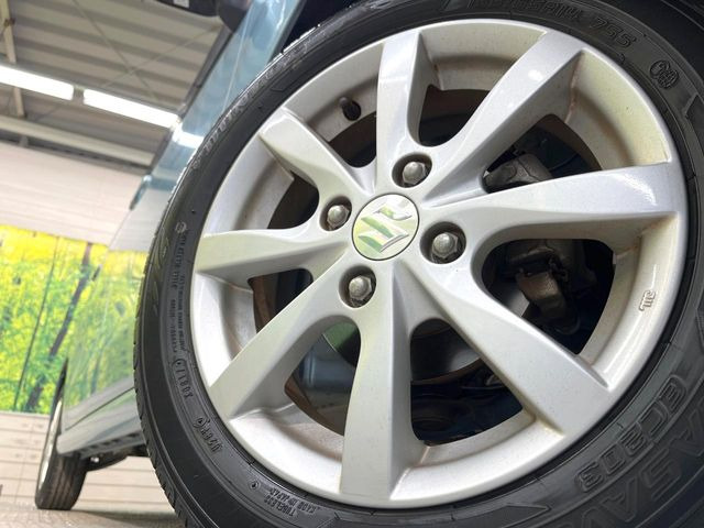 �y�����A���~�z�C�[���z�O�ςɃ}�b�`���������A���~�z�C�[���𑕒����Ă���܂��B�e��ЊO�A���~�z�C�[����A�X�^�b�h���X�^�C�����戵�����Ă���܂��B���񂲑��k����������