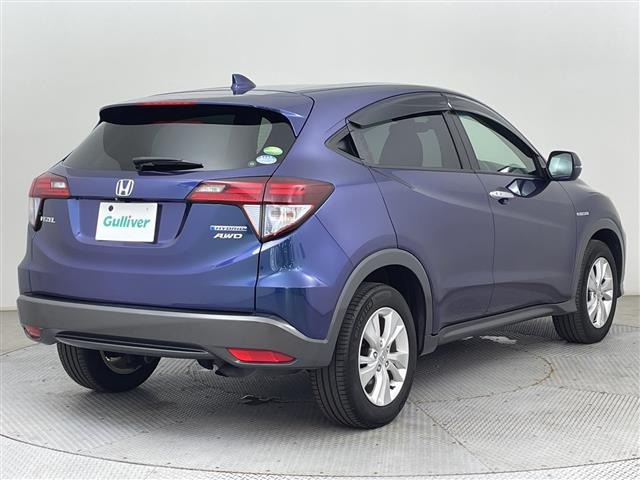 ヴェゼル1.5 ハイブリッド X 4WD