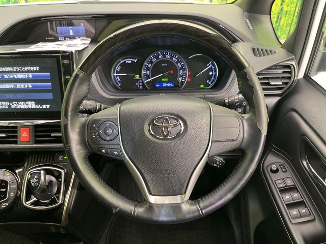 �y�X�e�A�����O�X�C�b�`�z�^�]���A�O������ڐ������炷���ƂȂ��A�I�[�f�B�I���̑��삪�\�ȕ֗��@�\!���S&���K�ȃh���C�u�����o���Ă���܂���