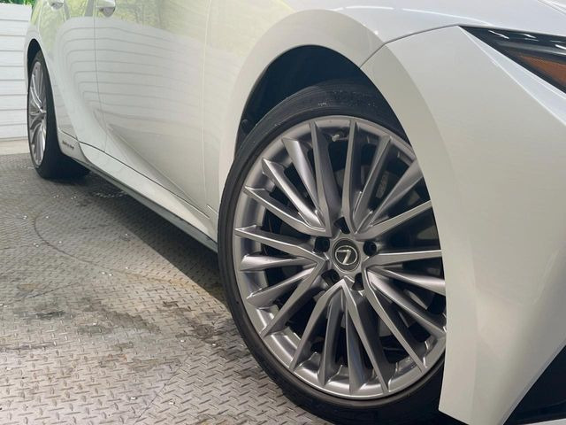 �y����19�C���`�A���~�z�C�[���z�O�ςɃ}�b�`���������A���~�z�C�[���𑕒����Ă���܂��B�e��ЊO�A���~�z�C�[����A�X�^�b�h���X�^�C�����戵�����Ă���܂��B���񂲑��k����������