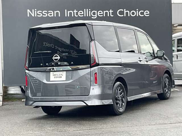 セレナ1.4 e-POWER ハイウェイスターV NissanConnectインフォテインメントシステム