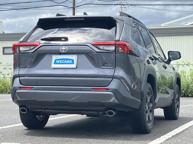 RAV42.0 アドベンチャー オフロードパッケージ 4WD