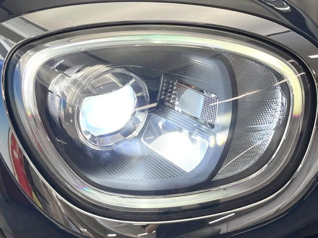 ��LED�w�b�h���C�g:��ԑ��s�����ǍD�Ȏ��E���m�ۂ����S���ĉ^�]�ł��鍂�P�xLED�w�b�h���C�g�𑕔�!�_�����x�������A����d�͂��}�����Ă��܂��B