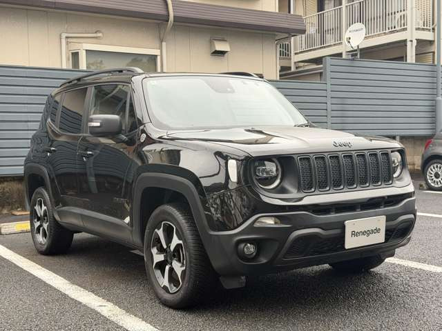 レネゲードトレイルホーク 4xe 4WD
