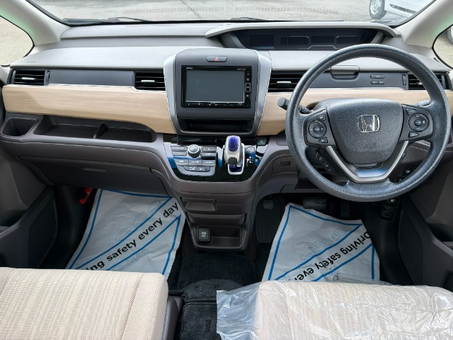 フリード1.5 ハイブリッド G ホンダセンシング 4WD