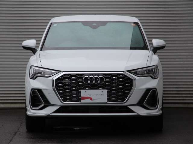 Q3スポーツバック40 TDI クワトロ Sライン ディーゼル 4WD
