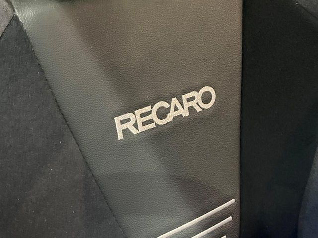 �yRECARO���o�P�b�g�V�[�g�z�l�ԍH�w�Ɋ�Â����ʈ����z�ɂ���č��ւ̕��S�Ⓑ���ԉ^�]���̔�J�������y������ڂŃ��J���Ƃ킩��X�|�[�e�B�ȃ��b�N�X�������ł��B