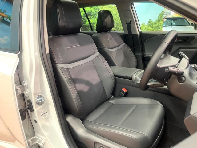 �y���烌�U�[�V�[�g�z����̂ӂ���肪�e�ՂŃ����e�i���X�����ȒP�ȁA�@�\���ɗD��鍇����v���̗p�����㎿�ȃV�[�g�ł��B����S�n���悭�A���������ӂ��S�n�ǂ��ԓ���Ԃ����o���Ă���܂��B
